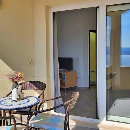 Apartments Borak Omis Room photo