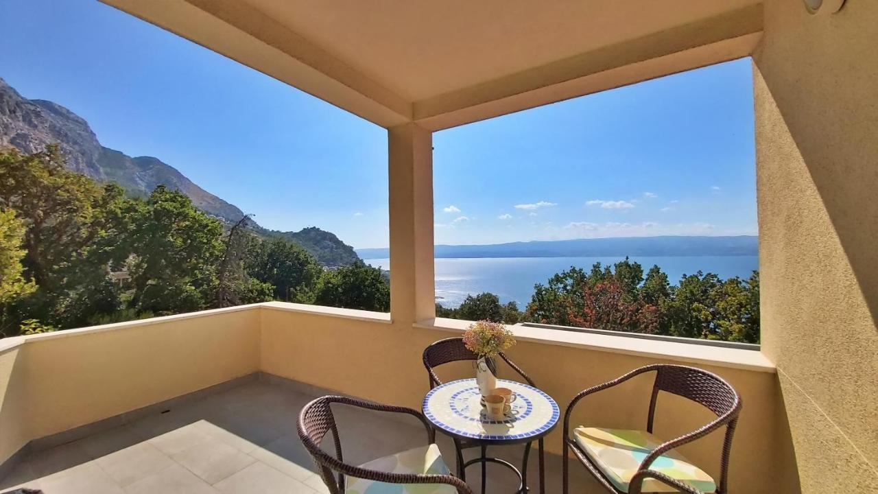 Apartments Borak Omis Exterior photo