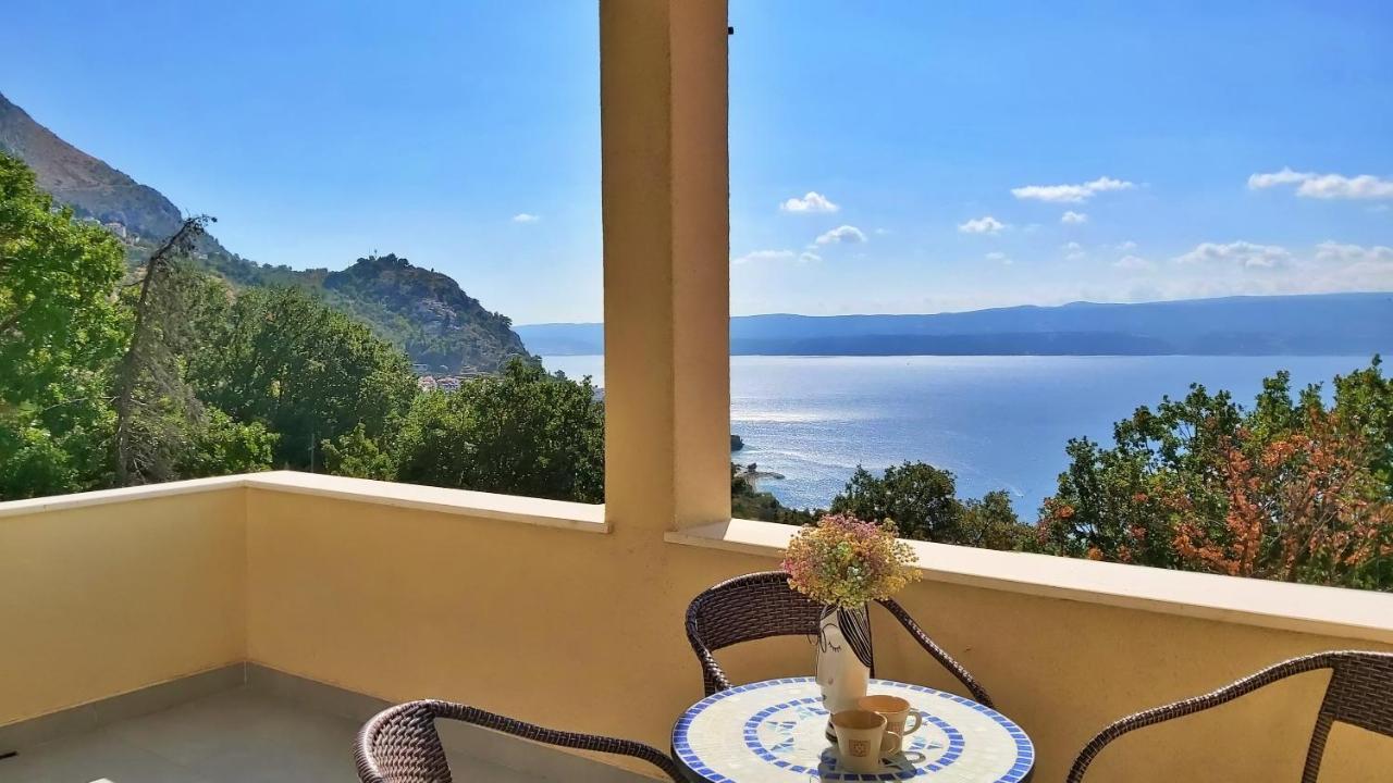 Apartments Borak Omis Exterior photo