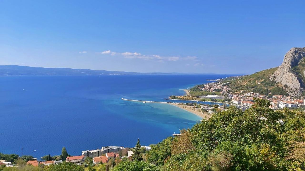 Apartments Borak Omis Exterior photo