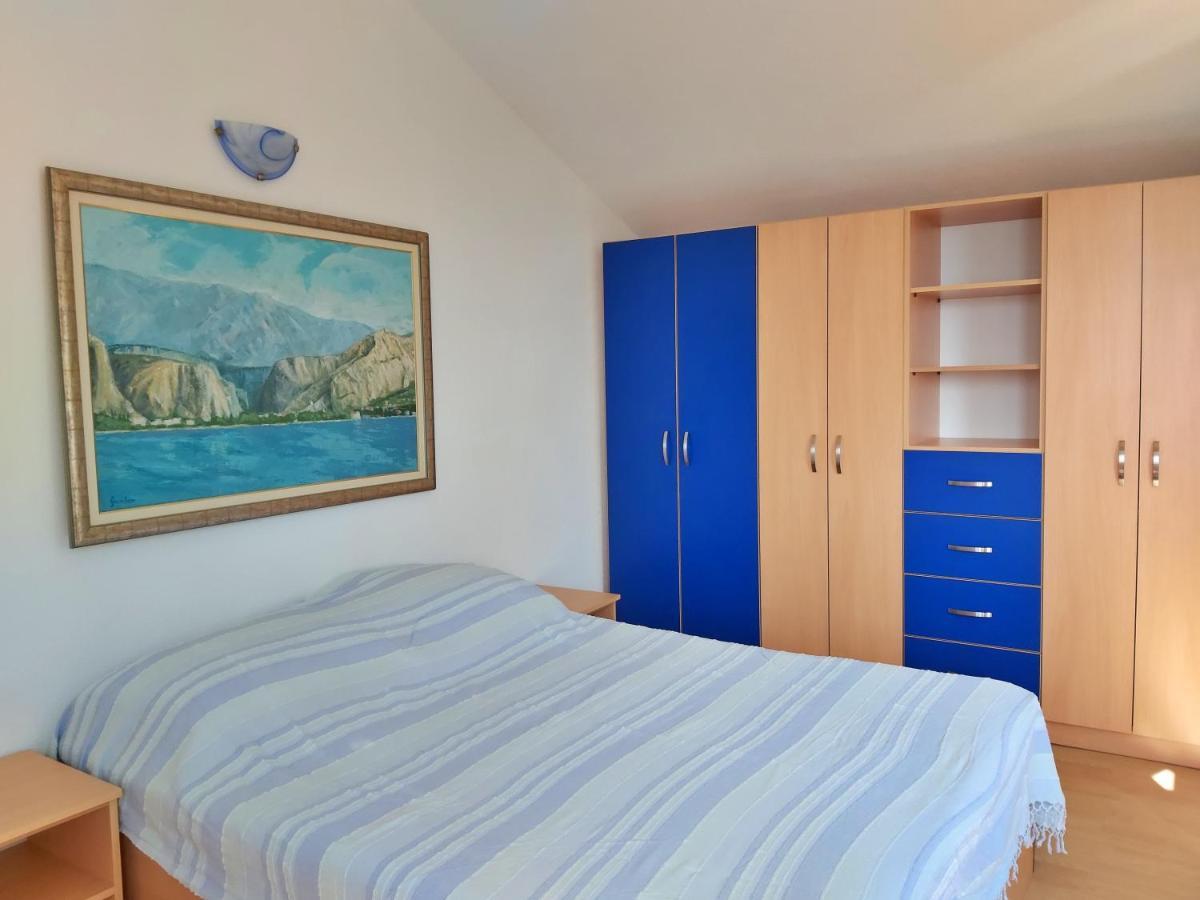 Apartments Borak Omis Exterior photo